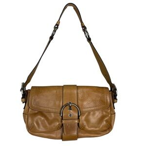 Coach Rare 2004 Hampton Top Handle Honey Leather Baguette Bag